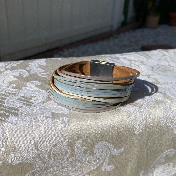 Wrap Leather bracelet magnetic closure - Picture 3 of 7